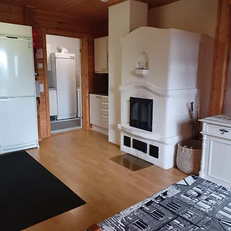 Huipunpuisto B, Pikku-Syoetteen Hissilippu Sekae Saehkoeauton Lataaminen Sisaeltyvaet Vuokraan