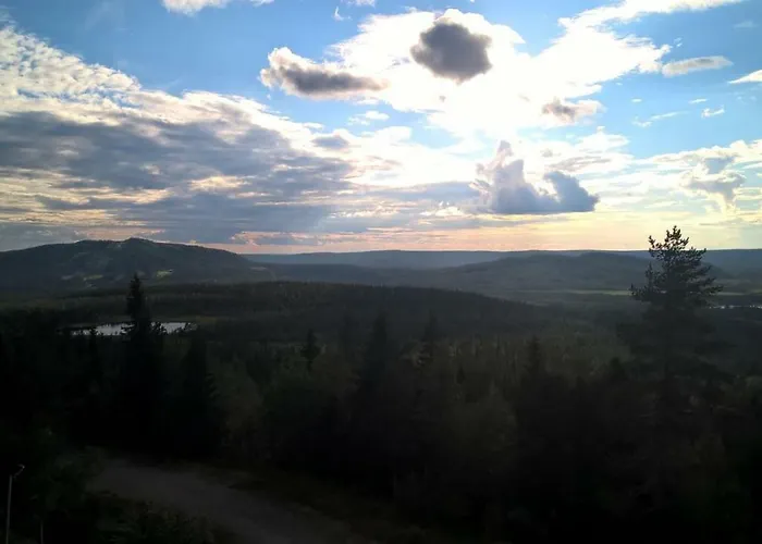 Huipunpuisto B, Pikku-Syoetteen Hissilippu Sekae Saehkoeauton Lataaminen Sisaeltyvaet Vuokraan 度假居 *